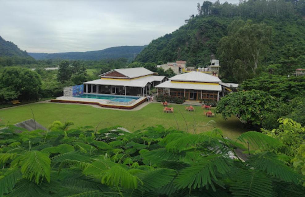 Four Banyans Spirit & Nature Resort Rāipur Zewnętrze zdjęcie
