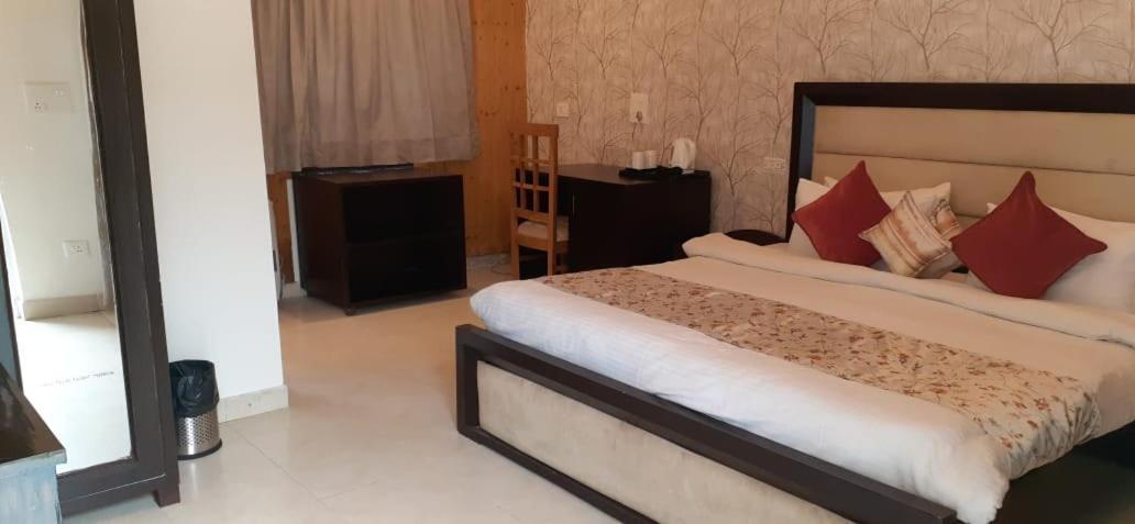 Four Banyans Spirit & Nature Resort Rāipur Zewnętrze zdjęcie