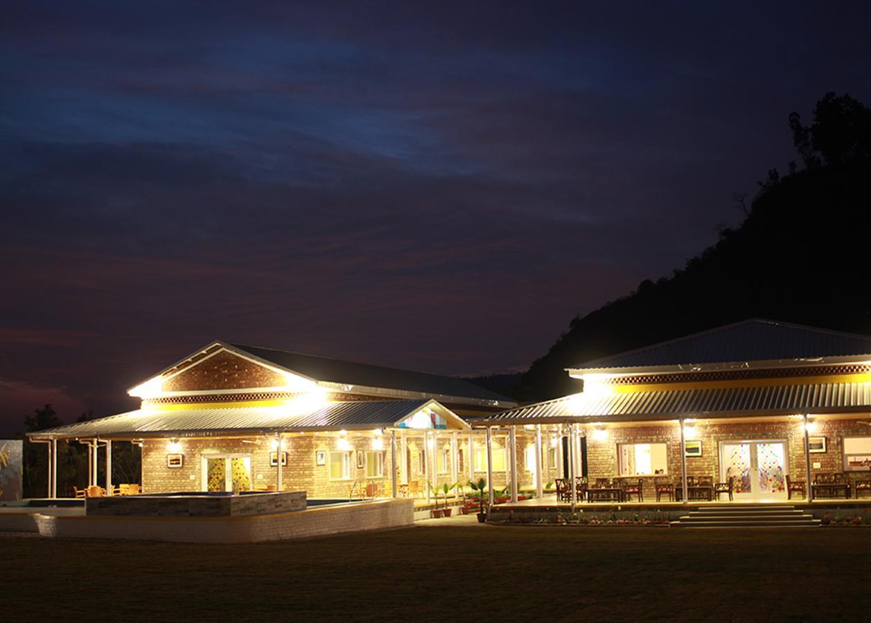 Four Banyans Spirit & Nature Resort Rāipur Zewnętrze zdjęcie
